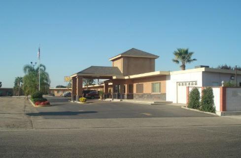 Village Inn Tulare Εξωτερικό φωτογραφία